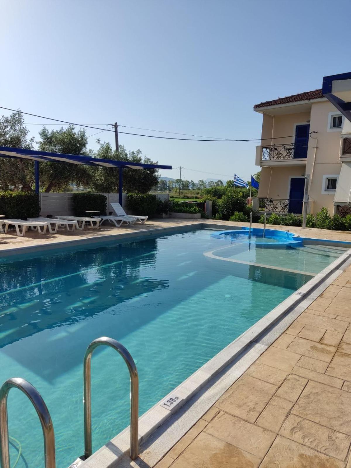 Anesis Village Studios And Apartments Lygia  Exterior photo